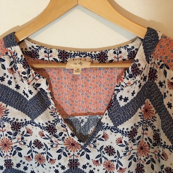 En Elly | Tunic - Picture 3 of 8